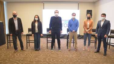La presentación de los candidatos de Neuquén Cambia en un hotel céntrico de la ciudad de Neuquén. Foto: Yamil Regules