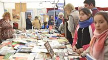 Imagen de Libreros denuncian que no fueron invitados a la Feria del Libro de Neuquén y proponen posponerla