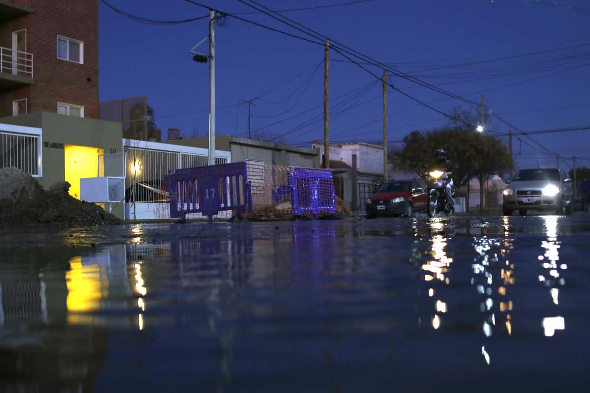 Esta martes, la zona de acueducto de Tres Arroyos amaneció con problemas. Foto: Juan Thomes