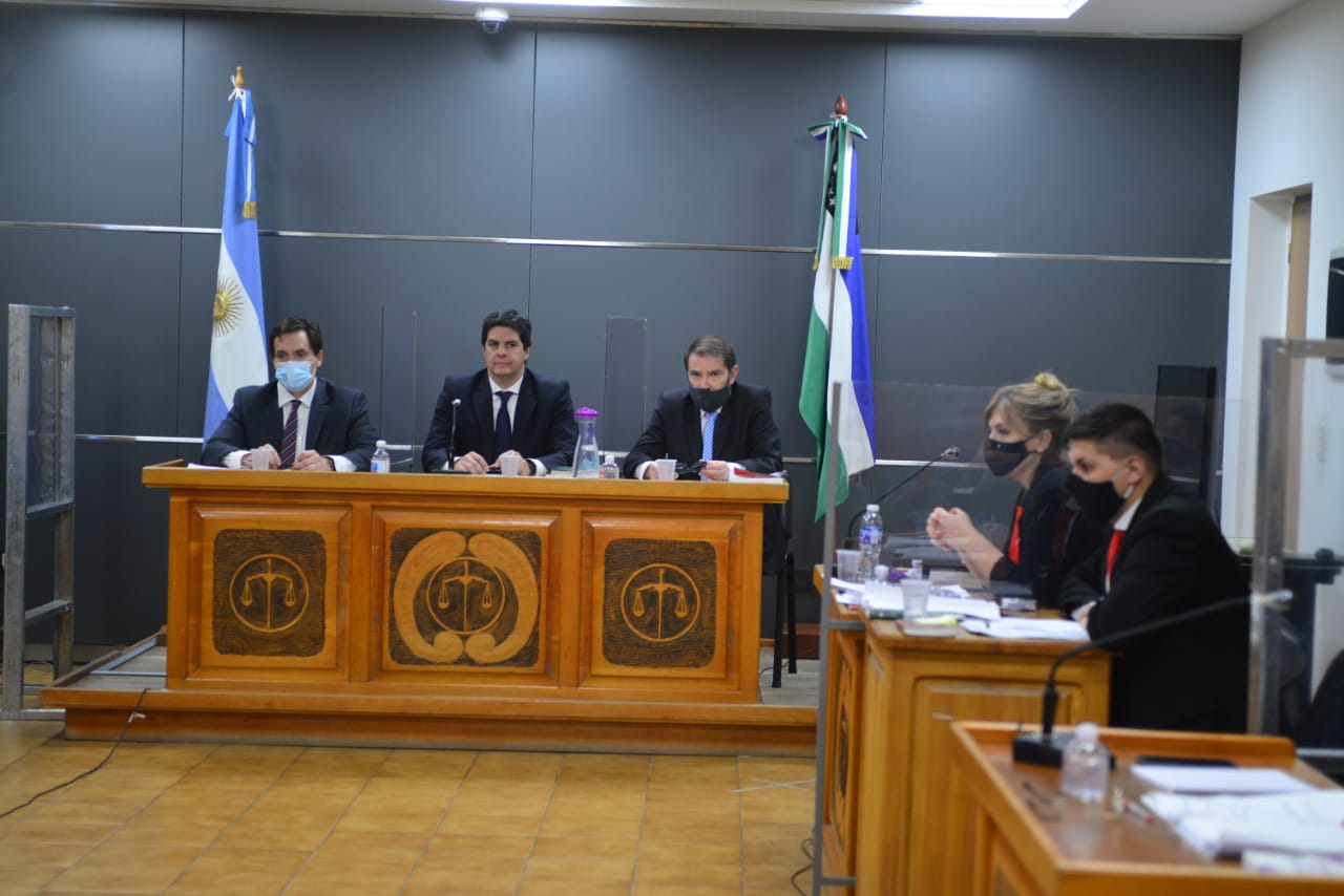 Hoy se inició el juicio oral y público por el homicidio culposo de Lucas Caro, en Bariloche. Foto: Alfredo Leiva