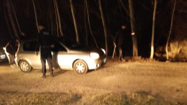 Desactivaron una fiesta clandestina en Stefenelli con más de 100 personas