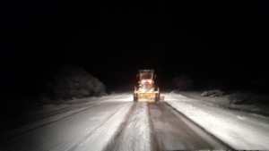 Hay hielo y nieve en la Ruta 40 al sur de Bariloche