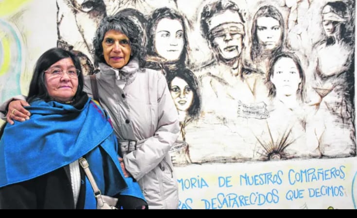 Gladis y Elida, dos de las tres sobrevivientes de las estudiantes secuestradas en Trabajo Social en junio de 1976 (foto archivo Florencia Salto)
