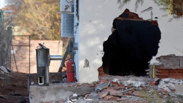 La explosión en la escuela albergue ocurrió el 29 de junio pasado. Murieron tres personas. Foto Florencia Salto.