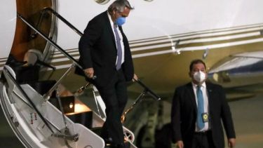 Tras el testeo negativo y el período de aislamiento, Alberto Fernández retomó su agenda.-