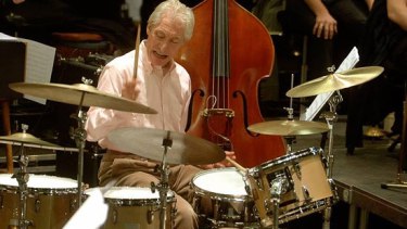 Charlie Watts descubrió el jazz durante su infancia a partir de las audiciones de la BBC.