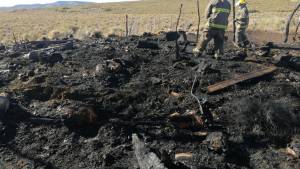 Un mes de preventiva por quemarle el galpón con sus chivas, en Neuquén