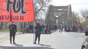 Corte de puentes por tiempo indeterminado en Neuquén: últimas gestiones para evitarlos