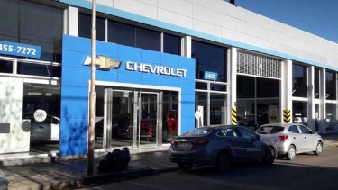 El hombre no tuvo respuestas en la concesionaria de Viedma y debió dirigirse a la sede central de Bahía Blanca. Foto: Gentileza.