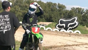 Luzzardi ganó todo en el regreso del motocross en Neuquén