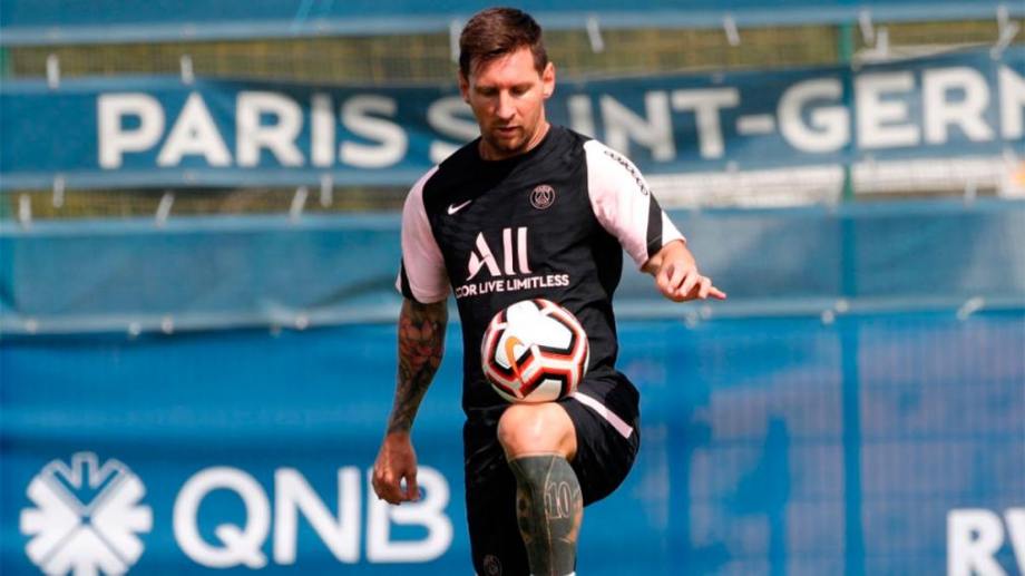Messi participó de un entrenamiento liviano con el PSG