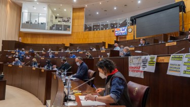 Hubo cuatro sesiones de la legislatura entre ayer a la noche y esta madrugada. Foto: gentileza.
