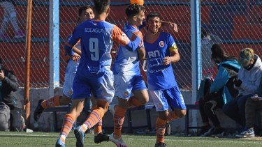 El Naranja le ganó a Pillmatún y es uno de los cuatro mejores.