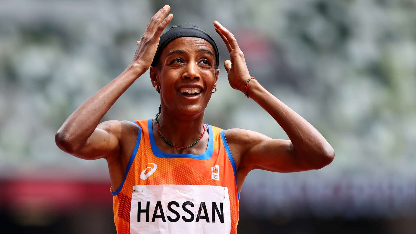 Sifan Hassan se impuso en la serie de 1500 metros. 