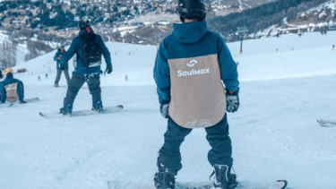 La empresa estudiantil Soulmax fue denunciada por traer egresados a Bariloche y deberá responder ante la justicia federal. Imagen ilustrativa