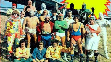 La troupe de Titanes en el Ring, llenó estadios y se mantuvo vigente por más de veinte años en la tevé argentina.