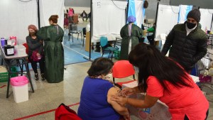 Más de 6.000 personas todavía no se vacunaron en Viedma