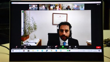 El fiscal josé Chirinos siguió ayer con las acusaciones de ex intendentes por el manejo de los fondos nacionales. Foto: Marcelo Ochoa