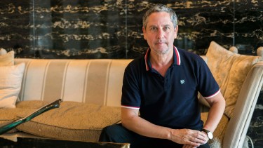 "Hay una especie de mito sobre 'llegar al cine' como una meta última, una meta anhelada o ansiada. Para mí lo más importante siempre es el texto"dice Martínez.