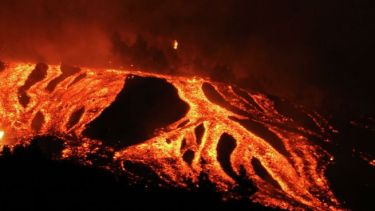 En vivo: nada detiende el avance de la lava del volcán en La Palma