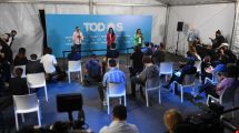 Imagen de Precandidatos y referentes del Frente de Todos esperan los primeros resultados