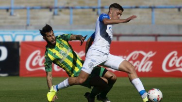 El Tomba goleó en Mar del Plata. (Foto: Telam)
