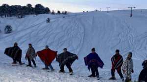 El Parque de nieve Batea Mahuida despide la temporada a mitad de precio el fin de semana largo