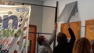 Mónica, la maestra que murió en Aguada San Roque, tiene un aula con su nombre