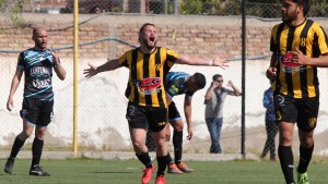 Pacífico empezó el camino al Regional con un triunfo ante Centenario