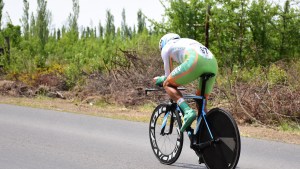 «Van vidas humanas arriba de la bici»: el reclamo tras la muerte del ciclista allense