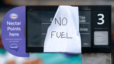 La crisis del combustible aumenta la tensión en el Reino Unido. (Foto: AP)