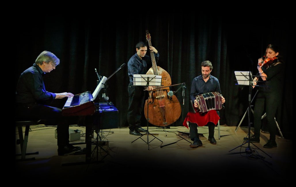 La Orquesta Escuela de Tango del Neuquén, dirigida por Enrique Nicolás, será parte del espectáculo.