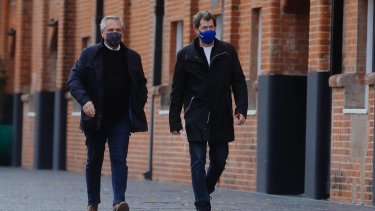 Biondi presentó hoy su renuncia indeclinable.