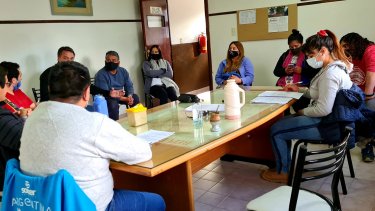 El Consejo Local de Transporte quedó integrado por concejales, taxistas e integrantes del Ejecutivo Municipal. Foto. Gentileza. 