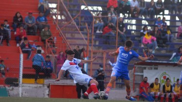 Unión sacó ventajas en el cierre del partido pero no pudo en los penales. Foto: Emiliana Cantera