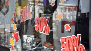 Comenzó la quinta edición del Paseo de Compras en Roca