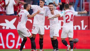 Gran victoria del Sevilla de los argentinos ante el Valencia en la Liga Española