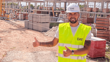 El nuevo trabajo de Garay tiene que ver con un emprendimiento de viviendas de lujo. 