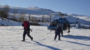 Video | Encontraron justo a tiempo a la familia que estaba desaparecida por el temporal