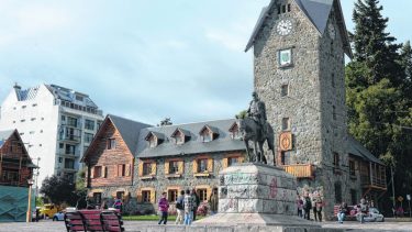 En la torre del Centro Cívico donde funciona la intendencia nadie habló aún (foto de archivo)
