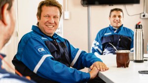 Bizzotto: “La arena es el punto pendiente en la reducción de costos”