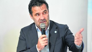Martínez: “Las tarifas se discutirán en función a la evolución del bolsillo”