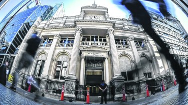 El Gobierno, a través del Banco Central, alivió una parte del cepo. 