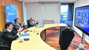 El salario mínimo aumentará a 32.000 pesos en octubre y subirá 52,7% anual