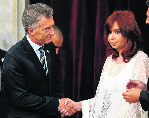 El expresidente Mauricio Macri en Miami renovó sus críticas a la vicepresidenta Cristina Fernández. 