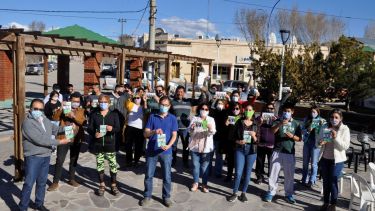 La plaza de los Trabajadores Ferroviarios fue el lugar de encuentro con afiliados y simpatizantes. Foto: José Mellado. 