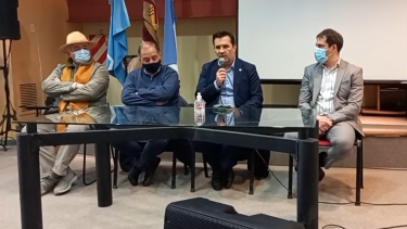 Darío Martínez participó de una conferencia en Comodoro Rivadavia en la que dio detalles del proyecto de ley. 
