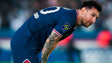 Messi se pierde el próximo partido por su golpe en la rodilla izquierda. 