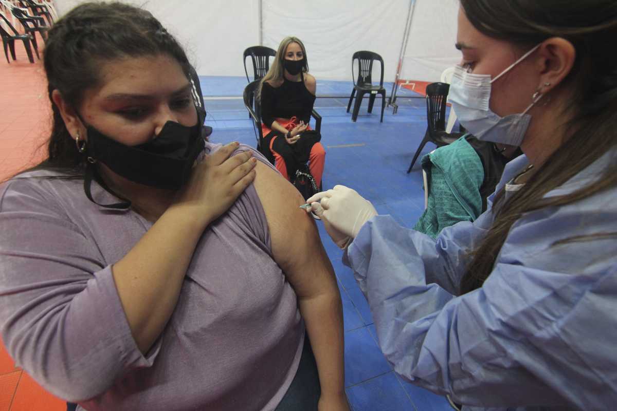 Neuquén vacunará a demanda, durante este lunes. Foto: Archivo Oscar Livera