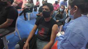 En Neuquén durante las PASO se vacunará en el estadio Ruca Che